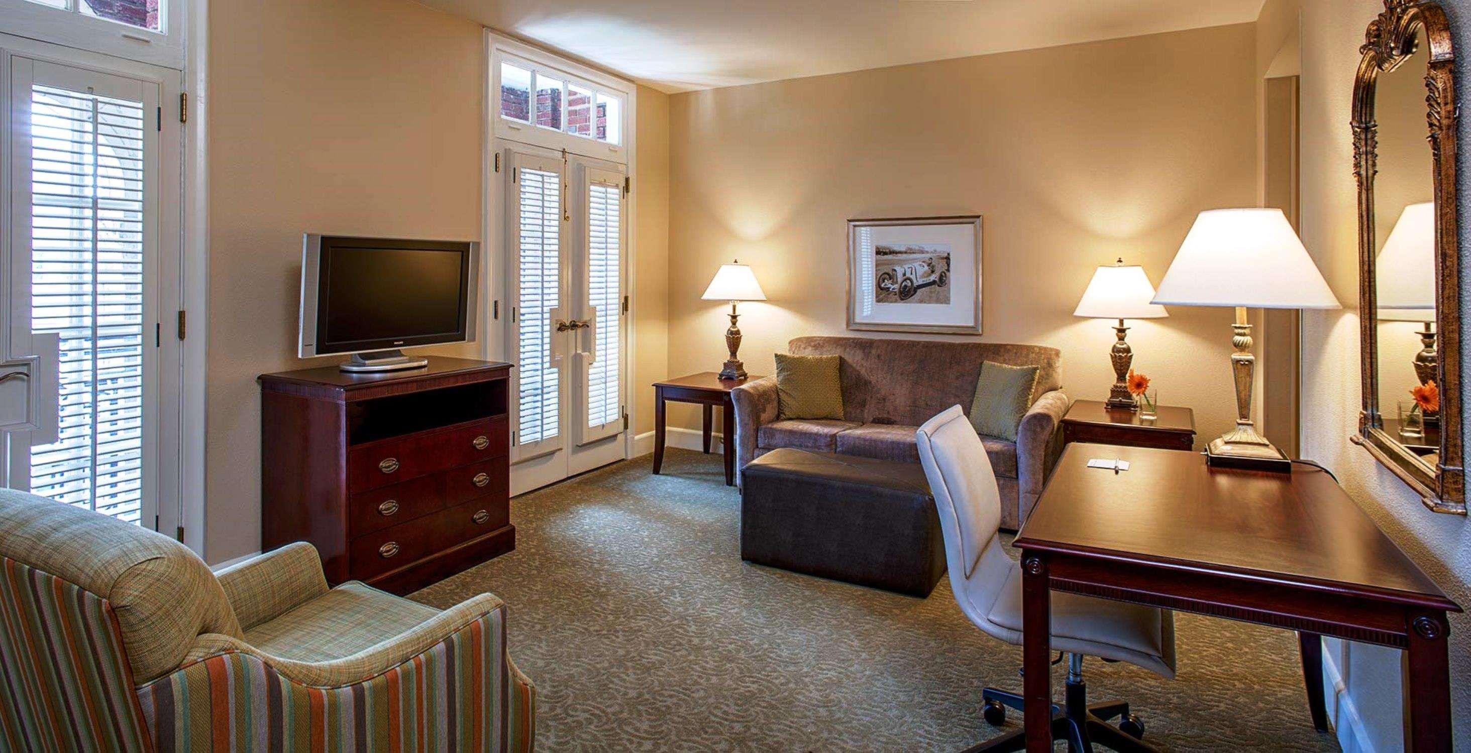 Hampton Inn & Suites Birmingham-Downtown-Tutwiler Extérieur photo