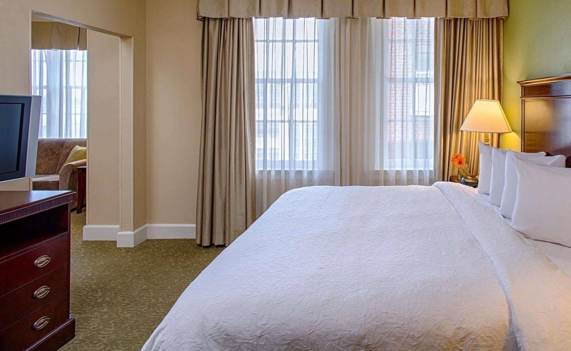 Hampton Inn & Suites Birmingham-Downtown-Tutwiler Extérieur photo